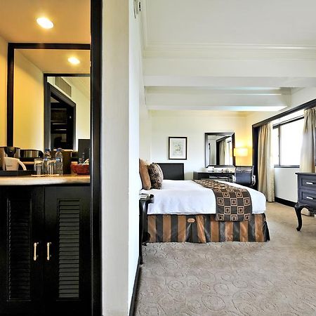 Intercontinental Manila Hotel San Pedro Makati Værelse billede