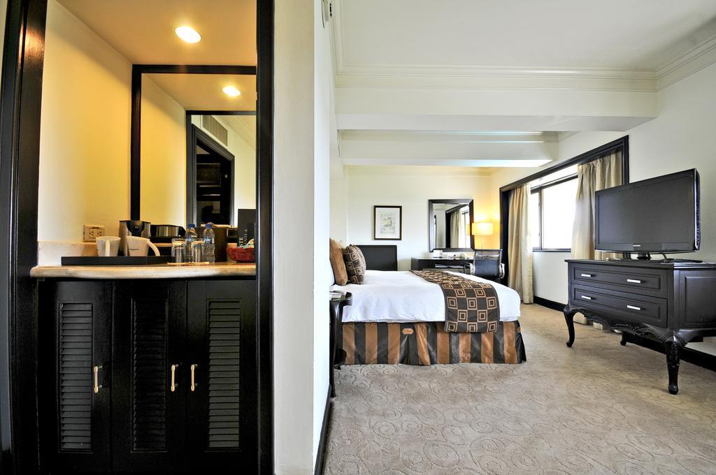 Intercontinental Manila Hotel San Pedro Makati Værelse billede